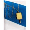 Image 2 : VINTAGE GOLD TONE W/ LACE AGATE STONE PENDANT AND CHAIN NECKLACE