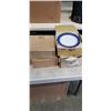 Image 1 : 4 BOXES OF NEW EASTERN BOWLS AND PLATES
