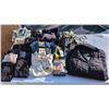 Image 1 : LOT OF NEW WOMEN'S CLOTHING SIZE SMALL APPROX 30PCS