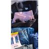 Image 6 : LOT OF NEW WOMEN'S CLOTHING SIZE SMALL APPROX 30PCS