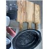 Image 2 : TRAY OF KITCHEN ITEMS INCLUDING 3 CHOPPING BOARDS, ROAST PAN, SPATULAS, BBQ FORK ETC