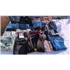 Image 1 : LOT OF NEW WOMEN'S CLOTHING SIZE M