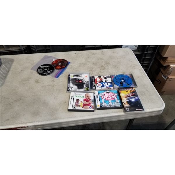 TRAY OF PS & XBOX GAMES