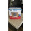 Image 1 : OMRON BLOOD PRESSURE MONITOR