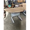 Image 1 : 48 INCH FOLDING HALF TABLE / WORKSTATION