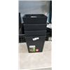 Image 1 : 4 NEW TIERRA VERDE PLASTIC PLANTERS, 12X12X12