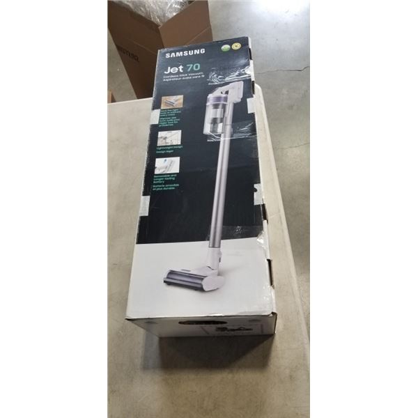 SAMSUNG JET 70 PET CORDLESS STICK VACUUM - TESTED WORKING, RETAIL $499
