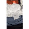 Image 11 : LOT OF MEN'S CLOTHING SIZE LARGE APPROX 14 PCS