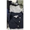 Image 5 : LOT OF MEN'S CLOTHING SIZE LARGE APPROX 14 PCS