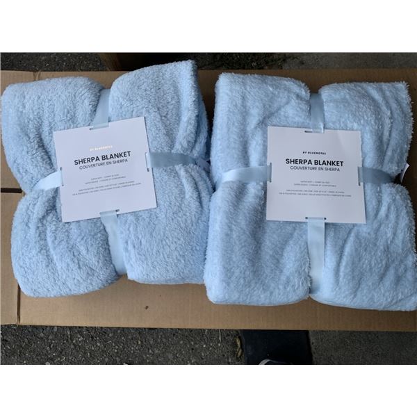 TWO NEW BLUE NOTES LIGHT SHERPA BLANKETS