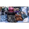 Image 1 : LOT OF NEW WOMEN'S CLOTHING SIZE L APPROX 20 PCS