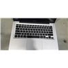 Image 2 : MACBOOK PRO WITH 500GB HD, 4 GB RAM, WEBCAM & WIFI