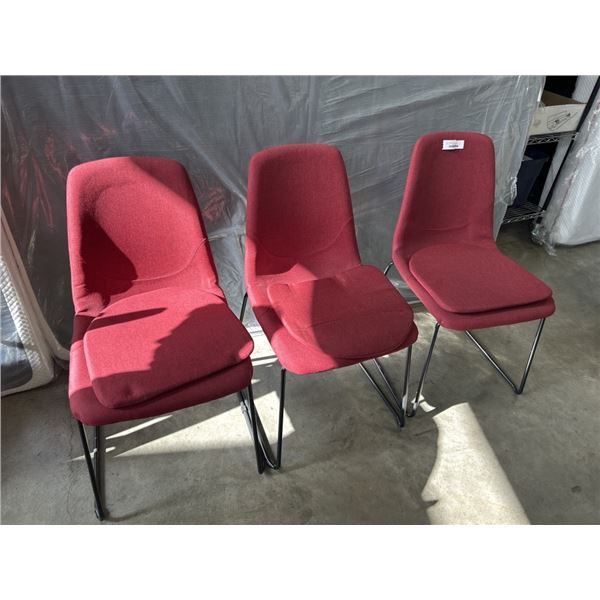 SET OF 3 FABRIC STACKING CHAIRS