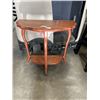Image 1 : VINTAGE D-TABLE