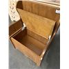 Image 4 : VINTAGE STORAGE BENCH
