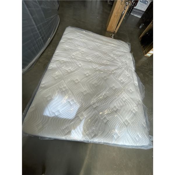 AS NEW LOGAN AND COVE CHOICE QUEENSIZE MATTRESS