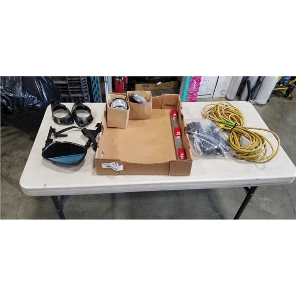TRAY OF AUTOMOTIVE ITEMS INCLUDING EXTENSION MIRROR, WIRING KIT, FOG LIGHTS, BREAK LIGHT, EXTENSION 