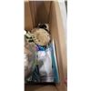 Image 4 : BOX OF AMAZON STOCK INCLUDING ZENO SHOWER CURTAINS, DISPOSABLE PONCHOS, WINE CORKS, SEA SHELL, PLAST