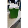 Image 3 : COLEMAN PARTY STACKER COOLER