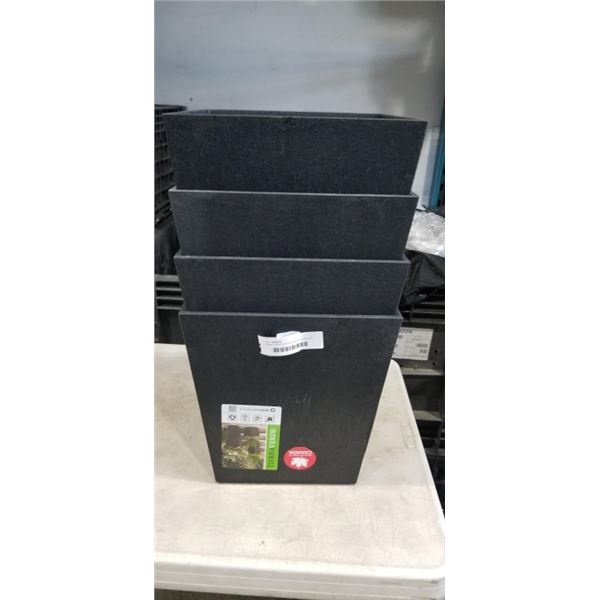 4 NEW TIERRA VERDE PLASTIC PLANTERS, 12X12X12