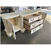 Image 4 : HIGHLY CARVED ANTIQUE WHITE EXECUTIVE SERVING CABINET