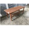 Image 2 : MCM WALNUT / TEAK COFFEE TABLE