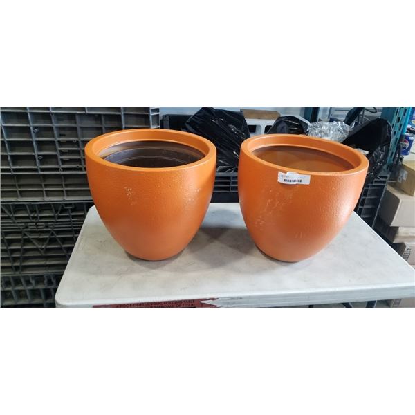 PAIR OF ORANGE PLASTIC PLANTERS 16 INCH TALL AND BROWN PLANTER