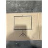 Image 2 : VIVO PORTABLE TRIPOD PROJECTOR SCREEN. 4:3