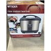 Image 2 : TIGER RICE COOKER/WARMER AND MERCER CULINARY 12" CERAMIC SHARPENER