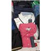 Image 6 : LOT OF NEW MEN'S CLOTHING SIZE MEDIUM APPROX 15 PCS