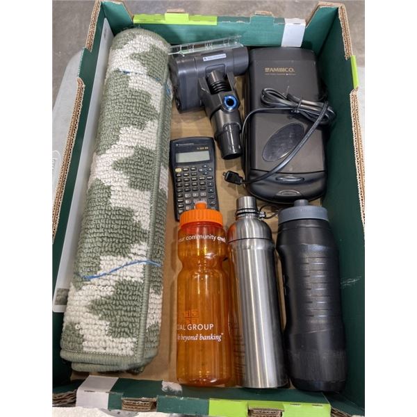 TRAY OF HOUSEHOLD ITEMS INCLUDING 3 WATER BOTTLES, AMBICO VIEO CASETTE REWINDER, TEXAS INSTRUMENTS T