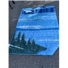 Image 1 : NEW TOMMY BAHAMA UMBRELLA AND BELOW ZERO CAMPING BLANKET