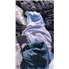 Image 7 : LOT OF NEW WOMEN'S CLOTHING SIZE XL APPROX 27 PCS