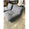Image 3 : PAIR OF GREY FABRIC MCM LOOK LOUNGE CHAIRS