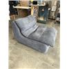 Image 4 : PAIR OF GREY FABRIC MCM LOOK LOUNGE CHAIRS