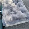 Image 2 : LARGE AS NEW DOG/PET BED AND 2 UTILITY BLANKETS