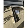 Image 4 : KINGSIZE GREY FABRIC PLATFORM BEDFRAME, COMPLETE