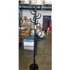 Image 1 : METAL COAT RACK
