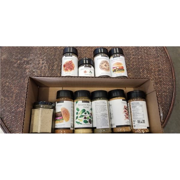 TRAY OF 10 NEW ASSORTED EPICURE SPICES AND SEASONINGS
