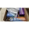 Image 3 : TRAY OF BETTER BOAT ITEMS INCLUDING BOAT ANCHOR WITH SLIP RING, BUNGEE ANCHOR LINE, 5/8 INCH HITCH P