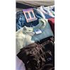 Image 8 : LOT OF NEW WOMEN'S CLOTHING SIZE XSMALL APPROX 15