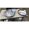 Image 1 : 2 LA IDEAL PAELLA PAN. 50 CM