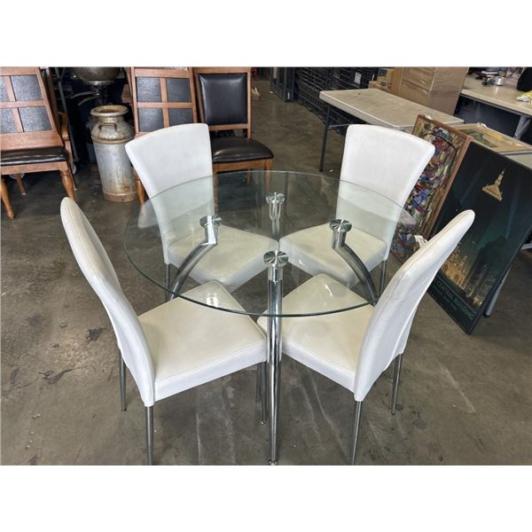 GLASS TOP ROUND DINING TABLE WITH 4 LEATHER CHAUIRS, IN GOOD CONDITION