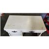 Image 2 : WHITE ANTIQUE LOOK SINGLE PEDESTAL DESK