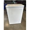 Image 1 : INSIGNIA CHERST FREEZER, WORKING