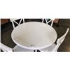 Image 3 : WHITE ROUND DINING TABLE WITH 4 CHAIRS