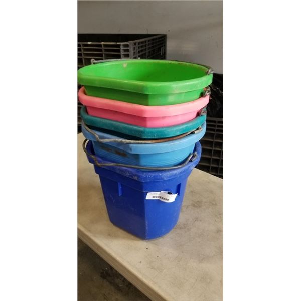 5 HORSE WATER BUCKETS