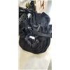 Image 1 : SHEDROW HORSE BLANKET WITH STRAPS