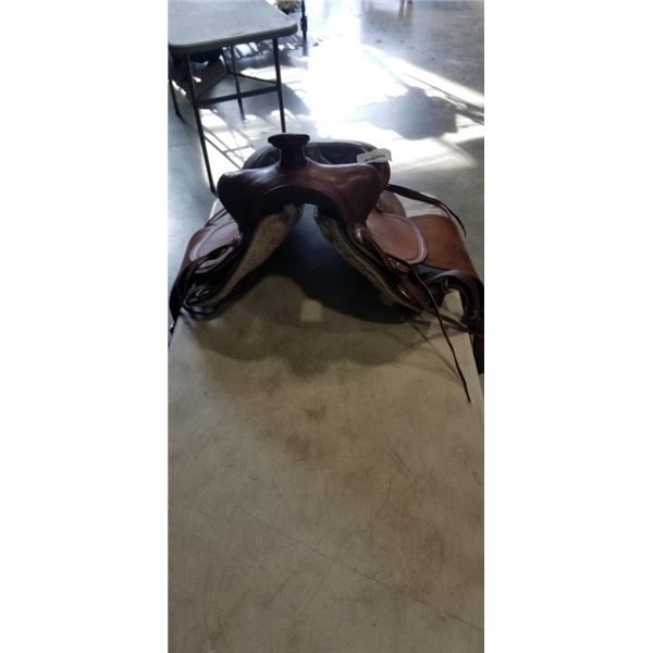 SIMCO 5080 WESTERN SADDLE. 14" SEAT
