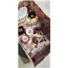 Image 2 : BOX OF COLLECTIBLES - LIMOGES, ETC